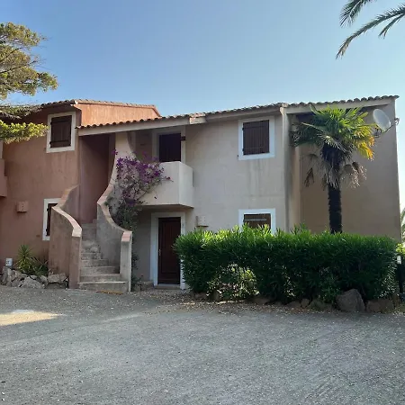 Bel à Conca, Piscine Privée, 5 Min à Pieds Appartement *